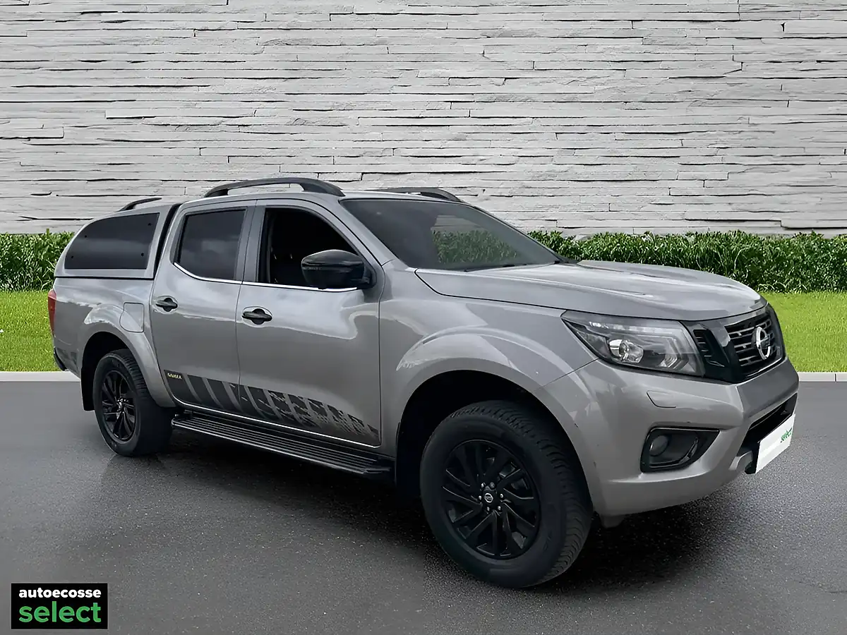 Used 2018 Nissan Navara N-Guard Grey - Interior and Exterior details 18