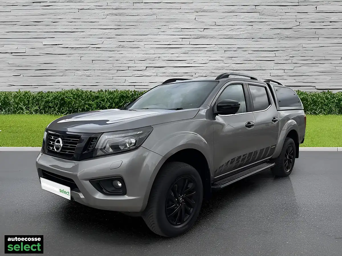 Used 2018 Nissan Navara N-Guard Grey - Interior and Exterior details 4