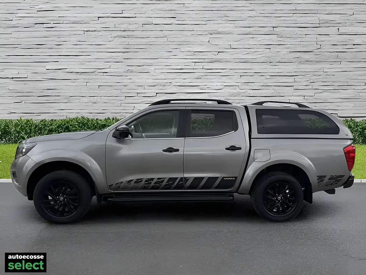 Used 2018 Nissan Navara N-Guard Grey - Interior and Exterior details 7