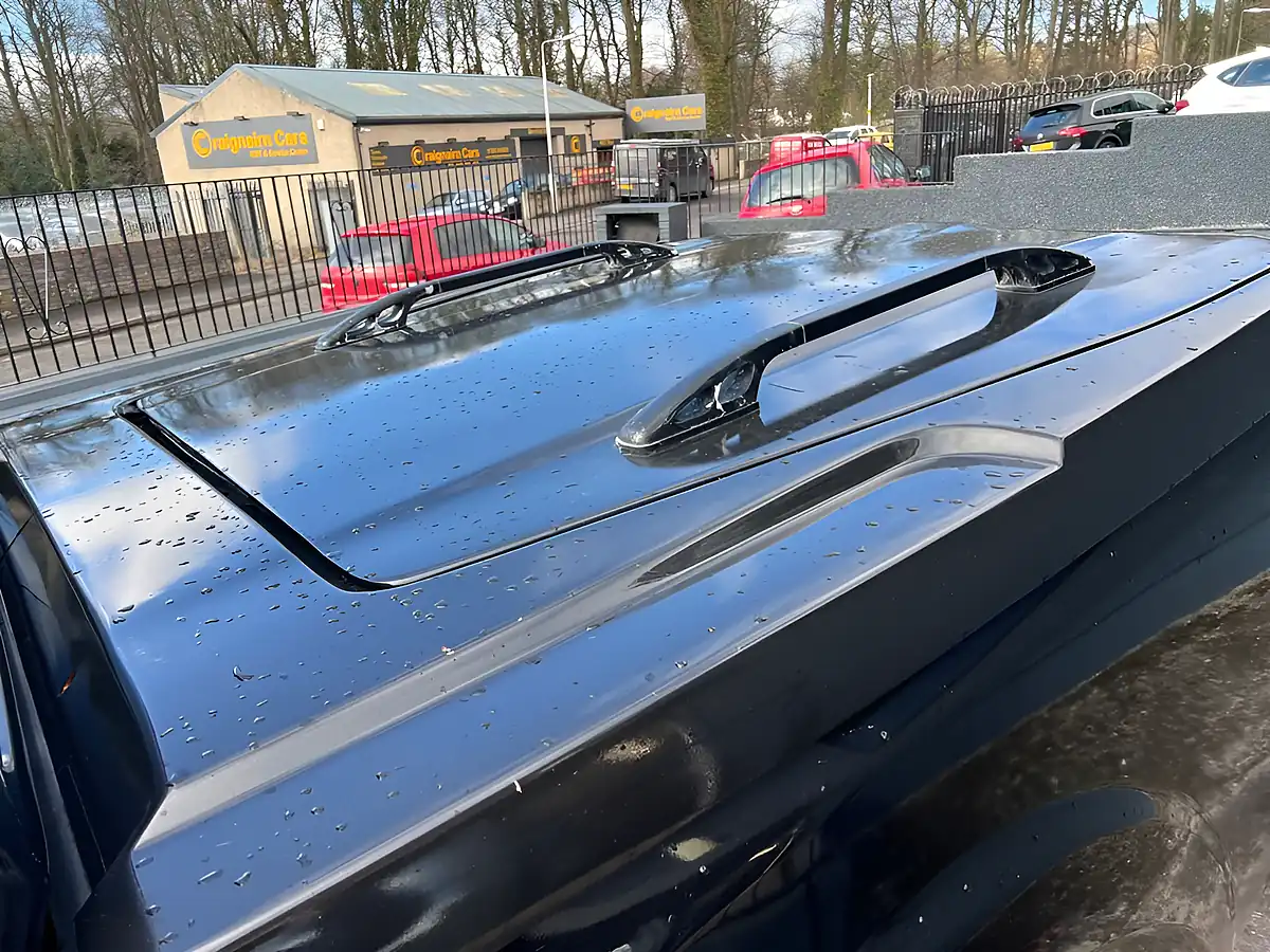 Used 2018 Nissan Navara Tekna Black - Interior and Exterior details 14