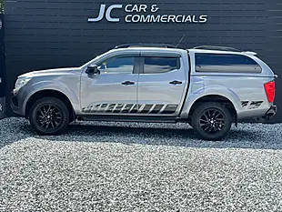 Used 2018 Nissan Navara Tekna Grey - Interior and Exterior details 6