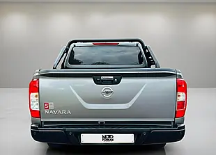 Used 2018 Nissan Navara Tekna Grey - Interior and Exterior details 20