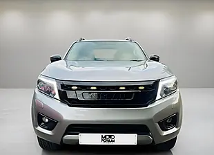 Used 2018 Nissan Navara Tekna Grey - Interior and Exterior details 5