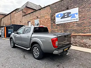 Used 2018 Nissan Navara Tekna Grey - Interior and Exterior details 6