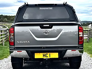 Used 2018 Nissan Navara Tekna Grey - Interior and Exterior details 9