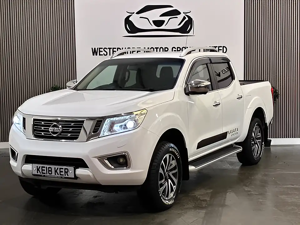 Used 2018 Nissan Navara Tekna White - Interior and Exterior details 10