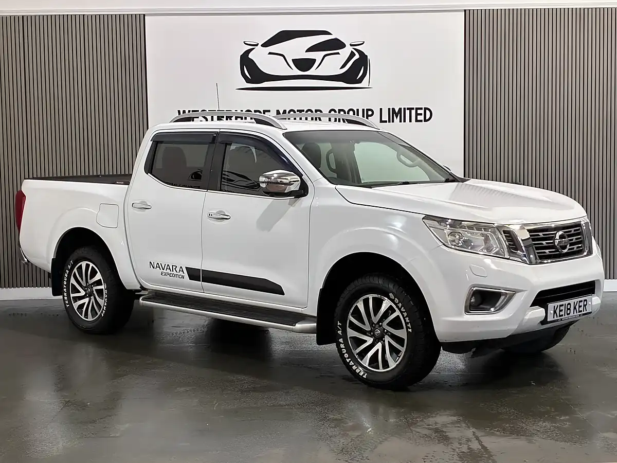 Used 2018 Nissan Navara Tekna White - Interior and Exterior details 20