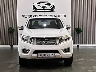 Used 2018 Nissan Navara Tekna White - Interior and Exterior details 7