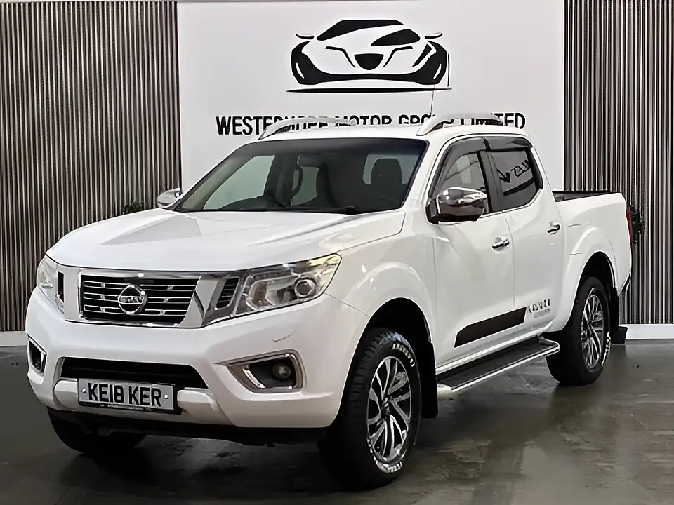 Used 2018 Nissan Navara Tekna White - Interior and Exterior details 8