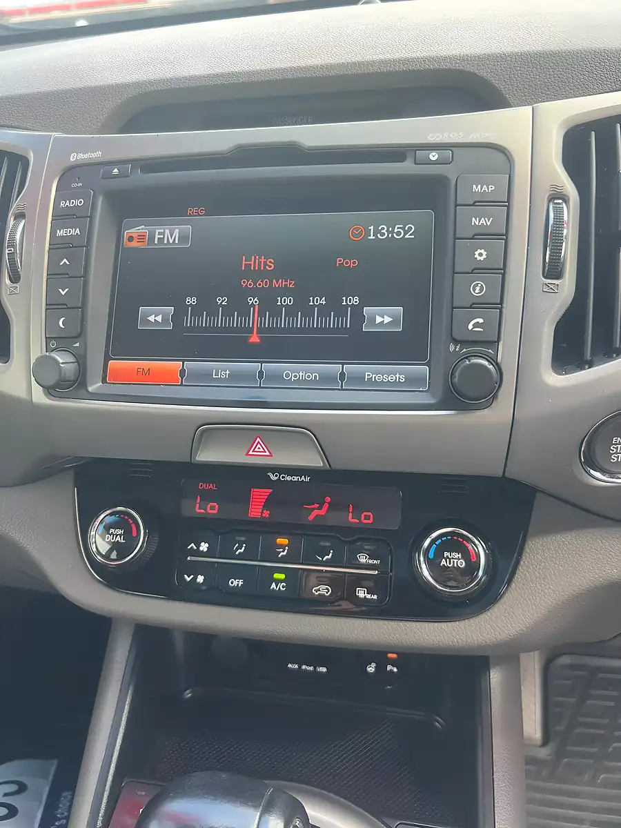 Used 2018 Nissan Pulsar N-Connecta - Interior and Exterior details 18