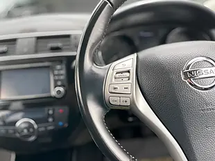 Used 2018 Nissan Pulsar N-Connecta Starburst Silver - Interior and Exterior details 14
