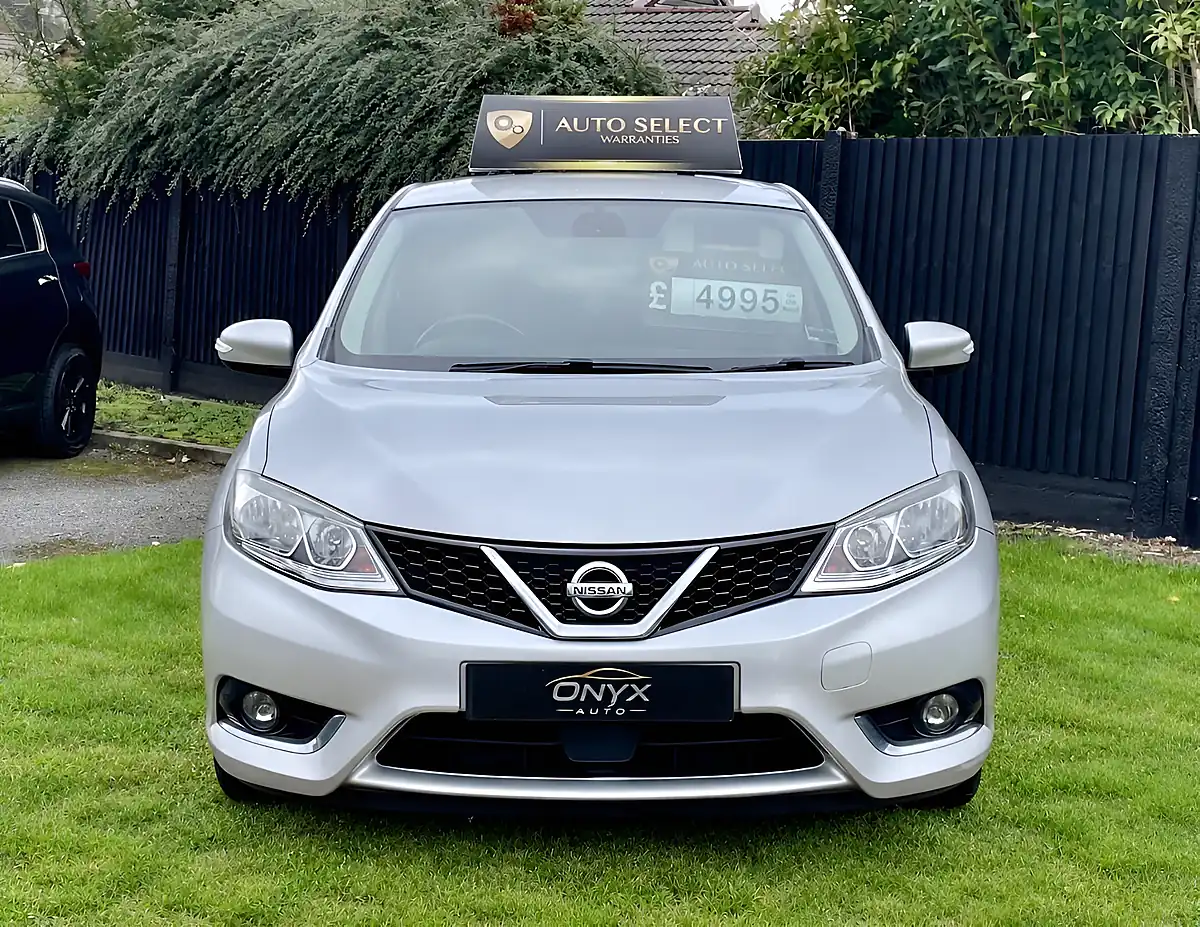 Used 2018 Nissan Pulsar N-Connecta Starburst Silver - Interior and Exterior details 3