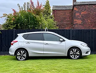 Used 2018 Nissan Pulsar N-Connecta Starburst Silver - Interior and Exterior details 8