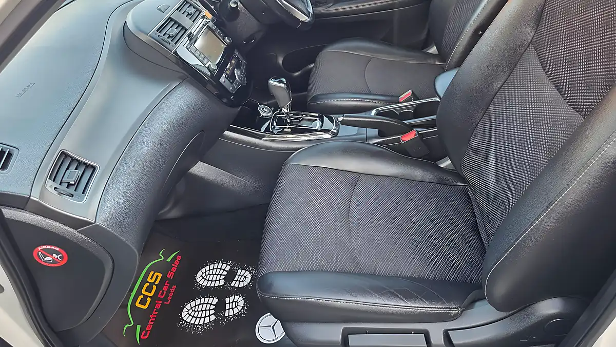 Used 2018 Nissan Pulsar N-Connecta White - Interior and Exterior details 17