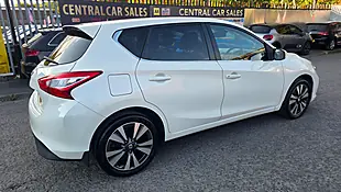 Used 2018 Nissan Pulsar N-Connecta White - Interior and Exterior details 7