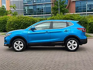Used 2018 Nissan Qashqai Acenta Blue - Interior and Exterior details 8