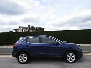 Used 2018 Nissan Qashqai Acenta Blue - Interior and Exterior details 8