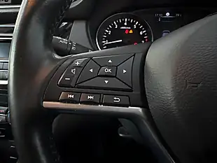 Used 2018 Nissan Qashqai Acenta Pearl Black - Interior and Exterior details 16