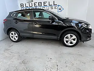 Used 2018 Nissan Qashqai Acenta Pearl Black - Interior and Exterior details 8