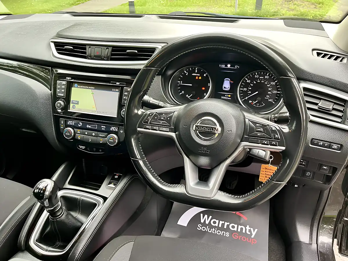 Used 2018 Nissan Qashqai Acenta Premium Black - Interior and Exterior details 13