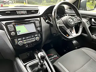 Used 2018 Nissan Qashqai Acenta Premium Black - Interior and Exterior details 17