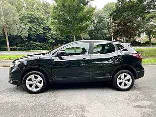 Used 2018 Nissan Qashqai Acenta Premium Black - Interior and Exterior details 7