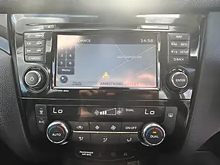 Used 2018 Nissan Qashqai Acenta Premium Black - Interior and Exterior details 14