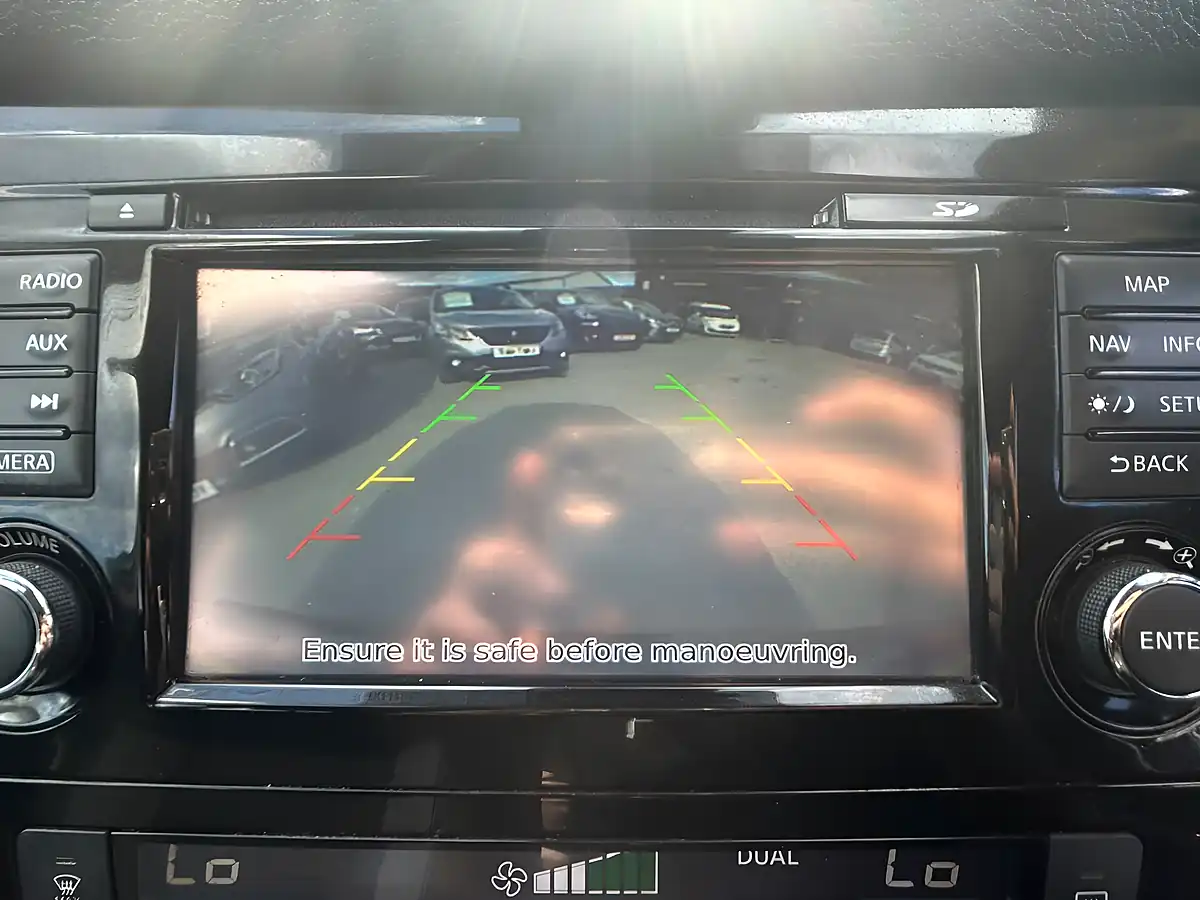 Used 2018 Nissan Qashqai Acenta Premium Black - Interior and Exterior details 15