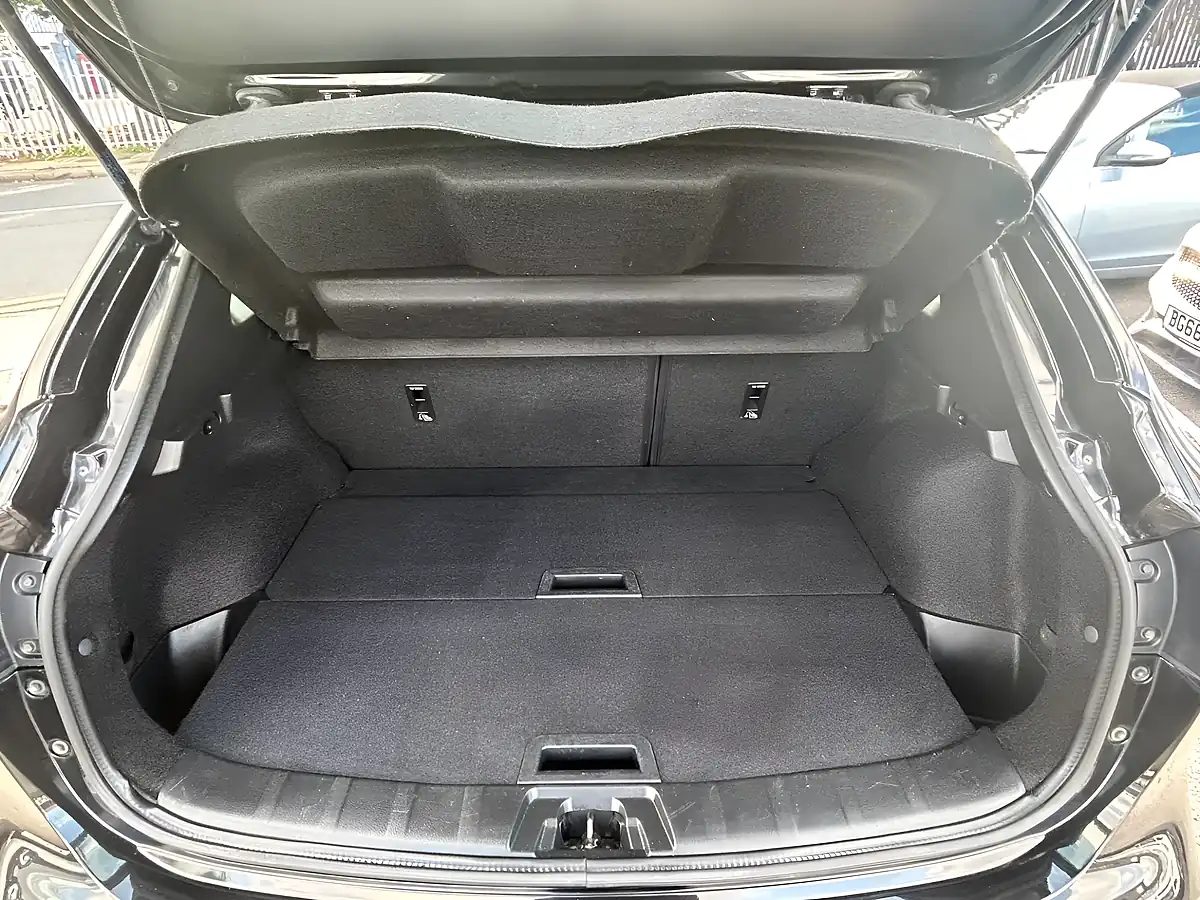 Used 2018 Nissan Qashqai Acenta Premium Black - Interior and Exterior details 17