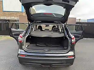 Used 2018 Nissan Qashqai Acenta Premium Black - Interior and Exterior details 13