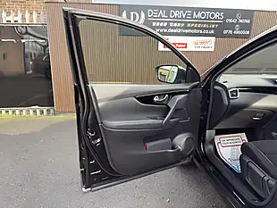 Used 2018 Nissan Qashqai Acenta Premium Black - Interior and Exterior details 15