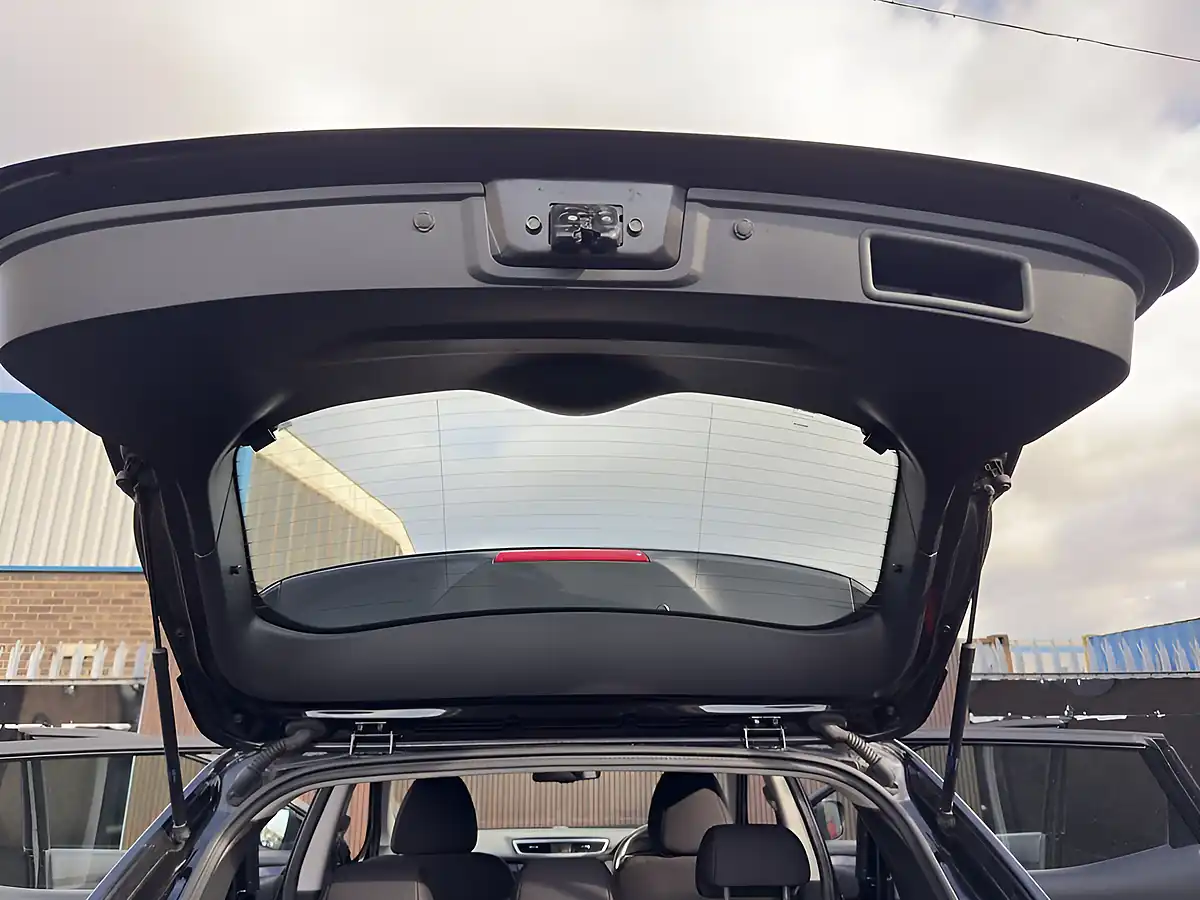 Used 2018 Nissan Qashqai Acenta Premium Black - Interior and Exterior details 17
