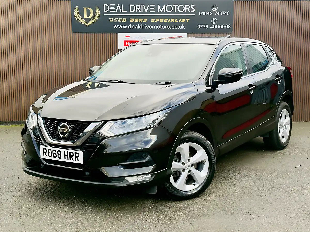 Used 2018 Nissan Qashqai Acenta Premium Black - Interior and Exterior details 5