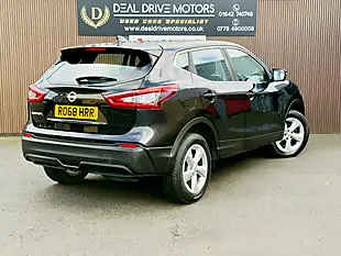 Used 2018 Nissan Qashqai Acenta Premium Black - Interior and Exterior details 7