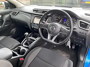 Used 2018 Nissan Qashqai Acenta Premium Blue - Interior and Exterior details 13