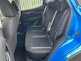 Used 2018 Nissan Qashqai Acenta Premium Blue - Interior and Exterior details 15