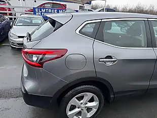 Used 2018 Nissan Qashqai Acenta Premium Grey - Interior and Exterior details 12