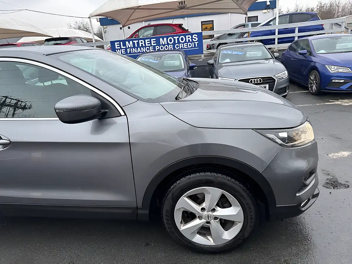 Used 2018 Nissan Qashqai Acenta Premium Grey - Interior and Exterior details 19