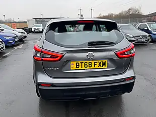 Used 2018 Nissan Qashqai Acenta Premium Grey - Interior and Exterior details 7