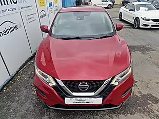 Used 2018 Nissan Qashqai Acenta Premium Red - Interior and Exterior details 7