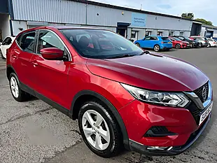 Used 2018 Nissan Qashqai Acenta Xtron Red - Interior and Exterior details 3