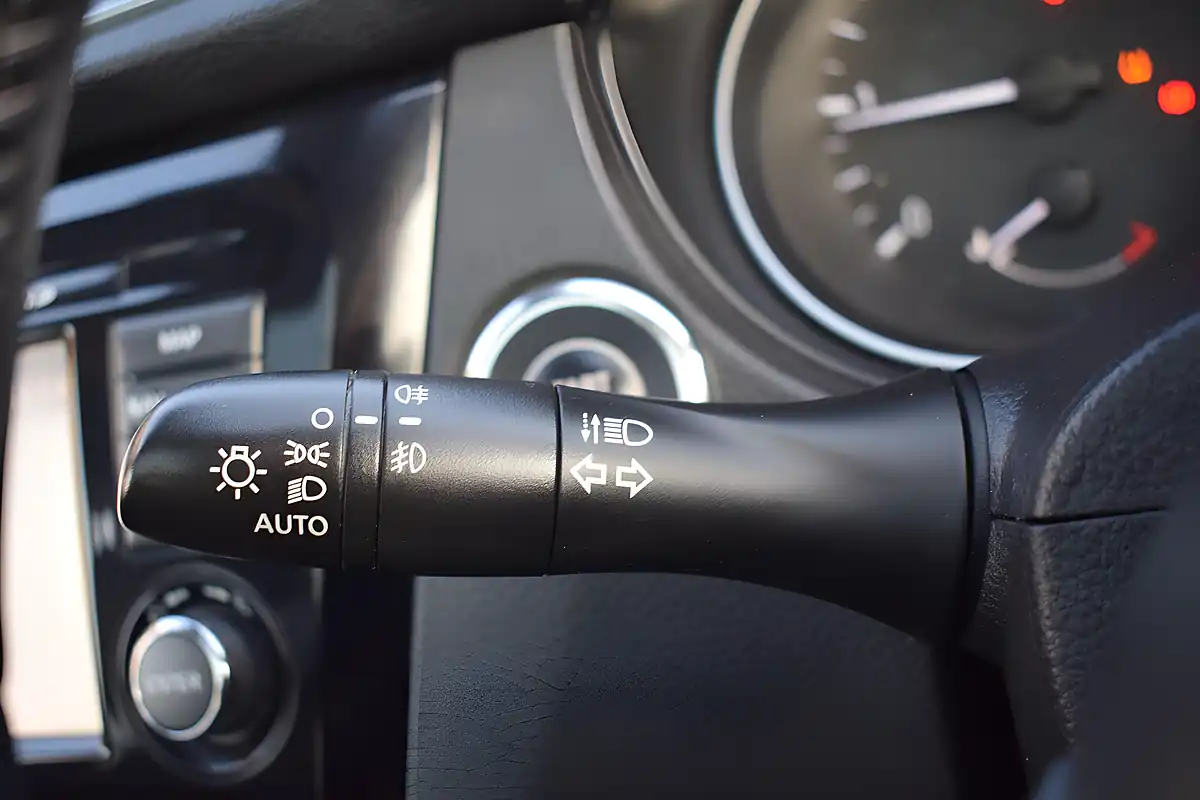 Used 2018 Nissan Qashqai N-Connecta Black - Interior and Exterior details 17