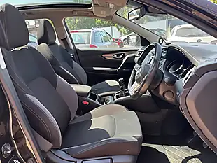 Used 2018 Nissan Qashqai N-Connecta Black - Interior and Exterior details 10