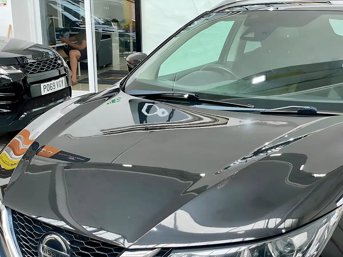 Used 2018 Nissan Qashqai N-Connecta Black - Interior and Exterior details 13
