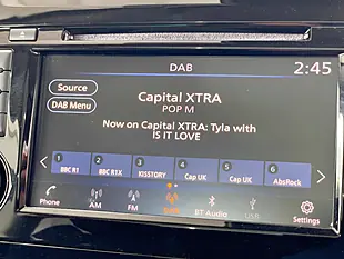 Used 2018 Nissan Qashqai N-Connecta Black - Interior and Exterior details 19