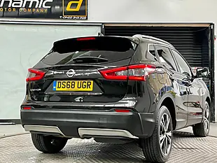 Used 2018 Nissan Qashqai N-Connecta Black - Interior and Exterior details 5