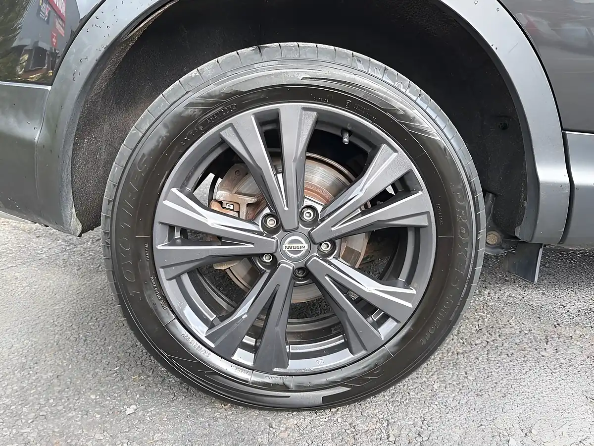 Used 2018 Nissan Qashqai N-Connecta Black - Interior and Exterior details 20