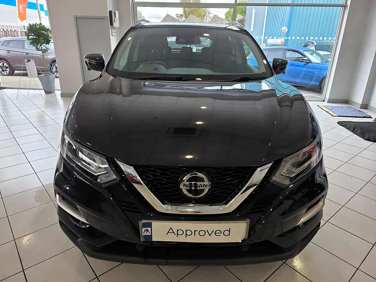 Used 2018 Nissan Qashqai N-Connecta Black - Interior and Exterior details 2