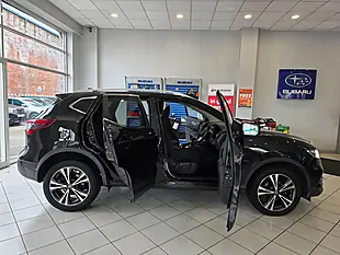 Used 2018 Nissan Qashqai N-Connecta Black - Interior and Exterior details 7