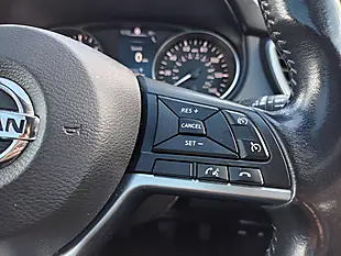 Used 2018 Nissan Qashqai N-Connecta Black - Interior and Exterior details 11